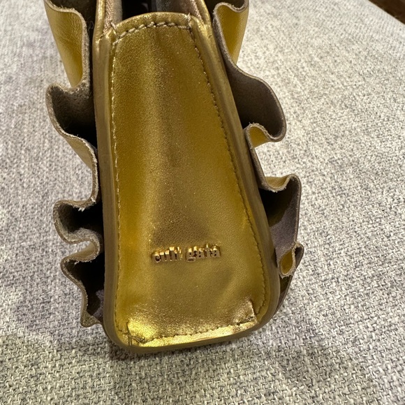 Nala Mini Pleated Metallic Clutch Bag - Picture 9 of 9